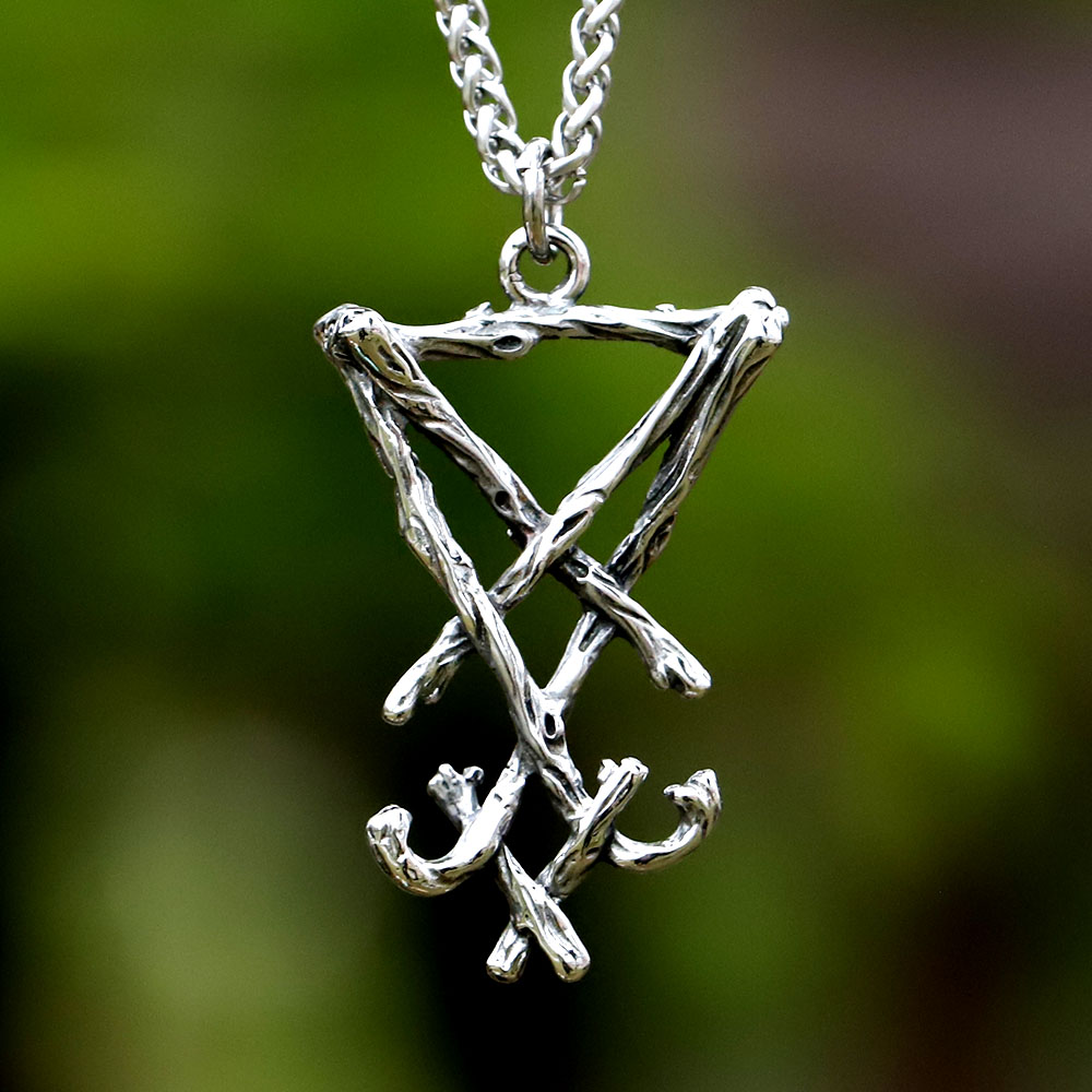 Men'S Fashion Guide - 2022 Nieuwe Klassieke Lucifer Hanger Ketting